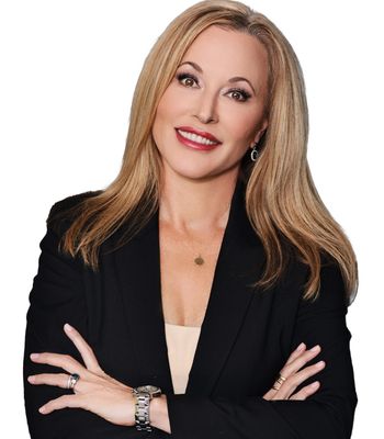 Portrait of Rebecca Malowany, BROKER-ASSOCIATE.
