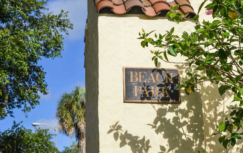 Sign welcoming residents and visitors into Beach Park, FL